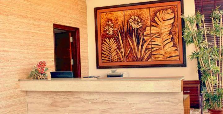 Indus Biznotel نيودلهي المظهر الخارجي الصورة